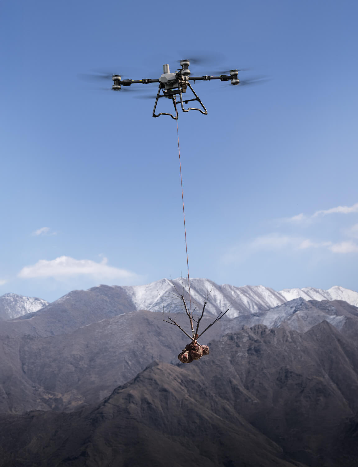 DJI Agras T100 — foto oficial DJI